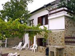 Holiday in Bulgaria, villa for rent - Villa Sanbar